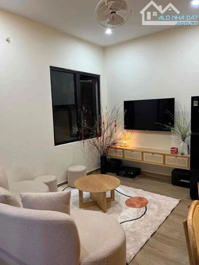 HOT🔥🔥BÁN TÒA CĂN HỘ 5 TẦNG THANG MÁY – MT HÀN THUYÊN .12 PHÒNG – DÒNG TIỀN 50TR/THÁNG