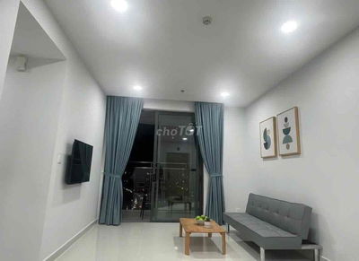 Cho thuê căn hộ 3 phòng ngủ ~100m2 D-HOMME