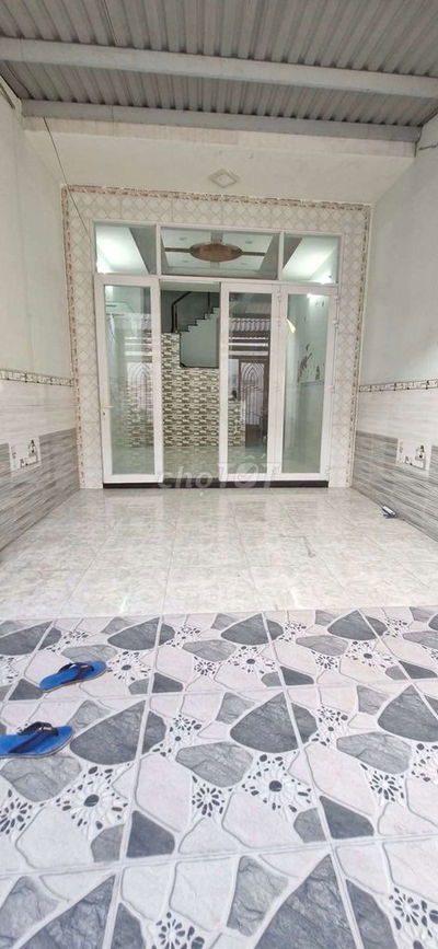 Cho thuê 4x16m 3 Tầng 4pn 3wc 5,5tr Công Nghệ Mới, Vĩnh Lộc B