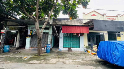 Nhà gần chợ Xóm Vắng, phường Dĩ An, TP Dĩ An.