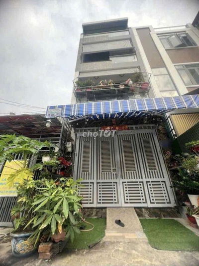 Cho thuê nhà 4x18m 3lầu 4pn y hình HXT lê trọng tấn