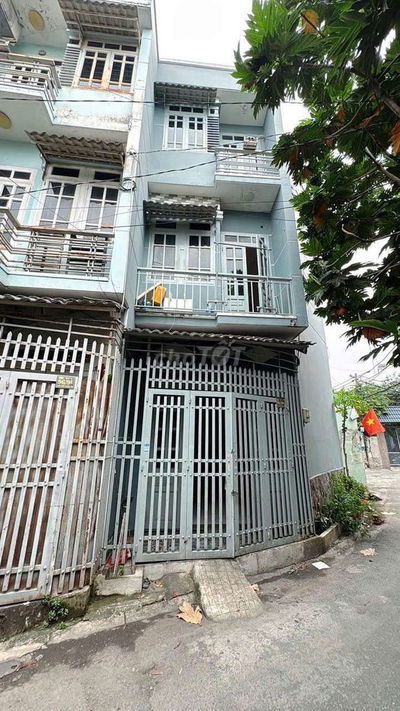 Cho Thuê 3,7×10, 2 lầu, 3 phòng, Trần Văn Mười/, Giá:5,5 triệu.