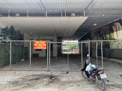 Cho thuê mặt bằng kinh doanh 400m2