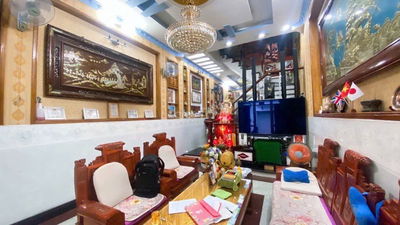 BÁN GẤP nhà 4 TẦNG - XE Ô TÔ QUAY ĐẦU kế EMART - PHAN HUY ÍCH - 8 Đồng