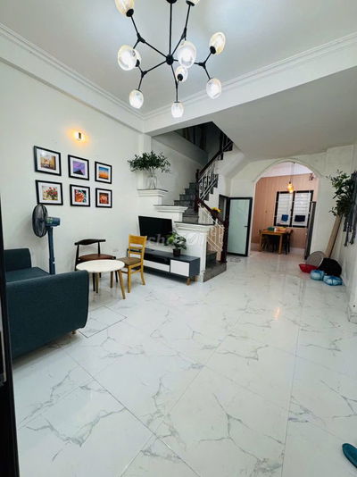 CHO THUÊ NHÀ RIÊNG PHỐ ĐỊNH CÔNG HẠ – 37m2 x 4 TẦNG - Giá 10,5 triệu