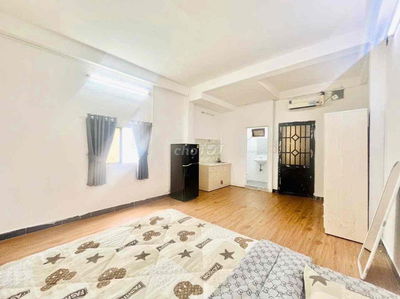 Cho thuê CHDV full nội thất , cửa sổ thoáng mát 30m2