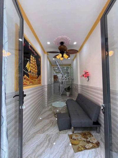 Bán nhà Lê Đại Hành gần Lữ Gia – 2PN 2WC – 2,75 tỷ – HH 50 triệu