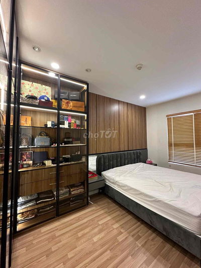 Bán căn hộ 2pn2wc tại chung cư Diamond Riverside giá 3.1 tỷ