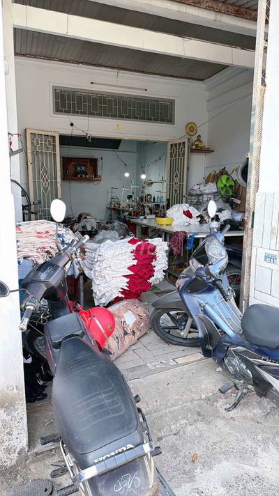 Nhà cấp 4 gác lững SHR 1/Tân Xuân 2-Tân Xuân-Hóc Môn.Dt 120m2~5,3ty