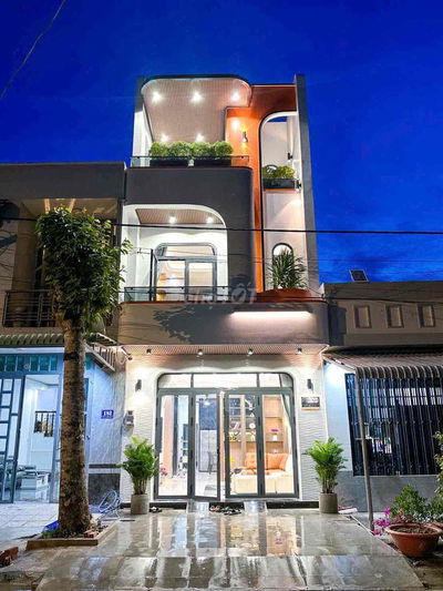 NHÀ 3 TẦNG KHU HỒNG LOAN VỪA HOÀN THIỆN