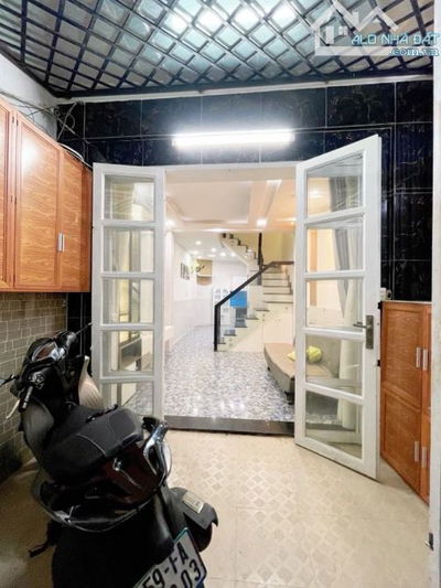 Bán nhà hẻm Phan Văn Trị - 36m2(3.6x10) - 4 Tầng 5PN 3WC - Sổ A4