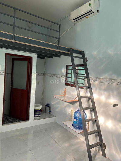 Phòng trọ 20m2 đường Dương Bá Trạc. Phường Chánh Hưng (P1, Q8 cũ)