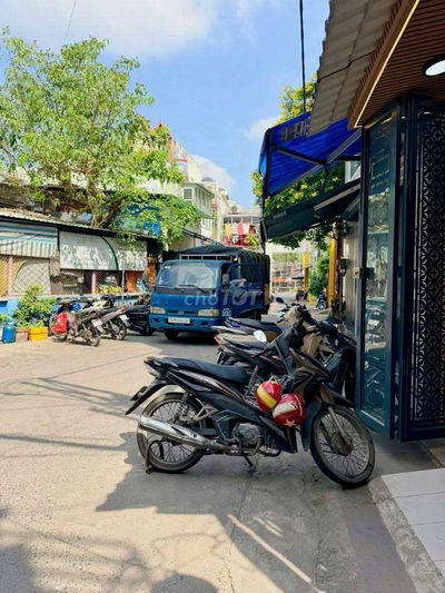 SIÊU VỊ TRÍ - GẦN NHƯ LÀ MẶT TIỀN PHAN VĂN TRỊ