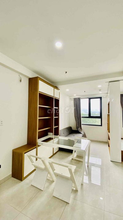 cho thuê căn có đủ nội thất Saigon Intela t1/2026