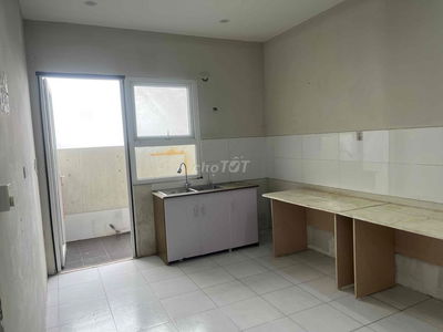 cho thuê căn hộ chung cư 80 mét, 3 phòng ngủ, 2 vệ sinh