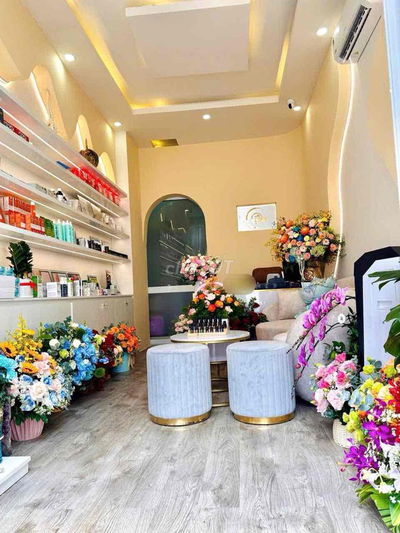 nhà 2 PHÒNG NGỦ 3,5x13 Cách MẠNG THÁNG 8. hẻm oto