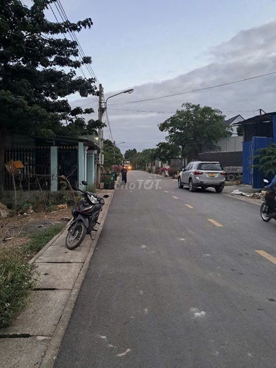 Bán đất mặt tiền nhựa Khánh Bình 73 Tân Uyên