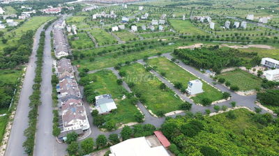 Cần bán gấp lô đất đẹp giá hời đường 21m dự án KDT Long Hưng