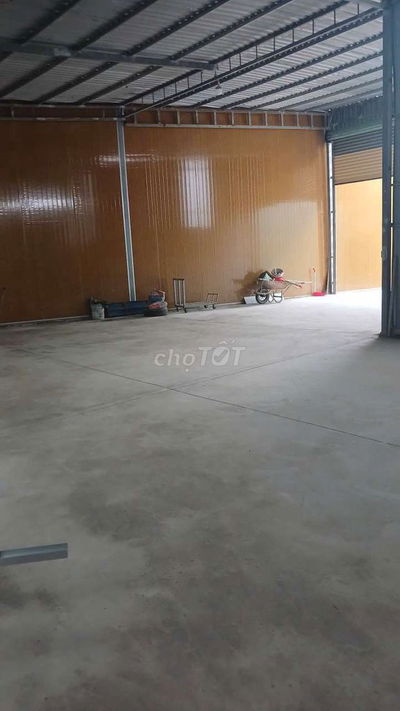 Cho Thuê Kho Xưởng 350m/12tr có điện 3 pha đường xe tải Thuận An