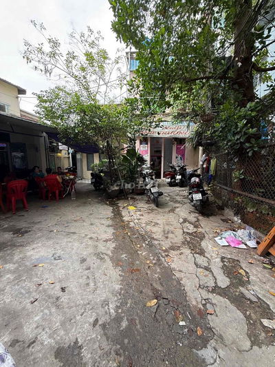 Nhà 2 tầng 2 mặt kiệt 3m hoàng diệu cách đường 20m giá 3750 tl