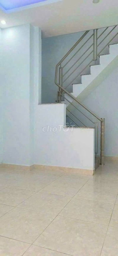 Nhà 41m2 đúc 1 lầu 2pn 2wc hẻm 2m Huỳnh Văn Chính, Q. Tân Phú