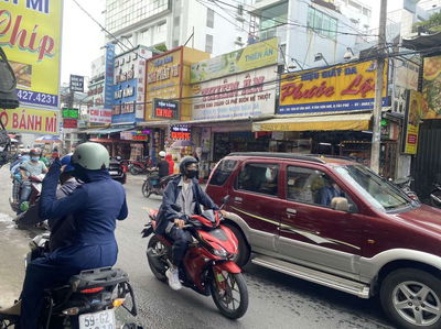 Mặt tiền kinh doanh sầm uất Tân kỳ Tân Quý