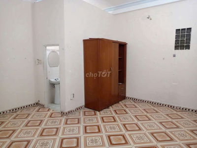 Cho thuê phòng sạch đẹp tự do, giá 2,8tr