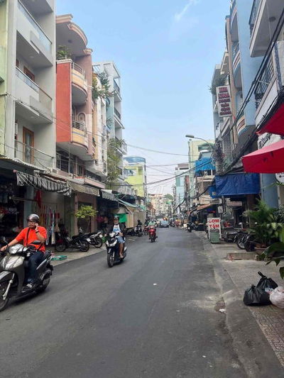 Mặt tiền kinh doanh Xóm Đất sát Q5. cho thuê được 25tr/th