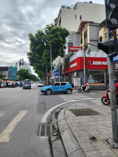 Căn Hộ 46m 2 Ngủ Mặt Phố Trần Điền Cạnh Bệnh Viện Bưu Điện Ô Tô Tránh