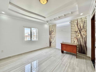 CHO THUÊ PHÒNG CỬA SỔ TRỜI ĐƯỜNG QUANG TRUNG - GÒ VẤP