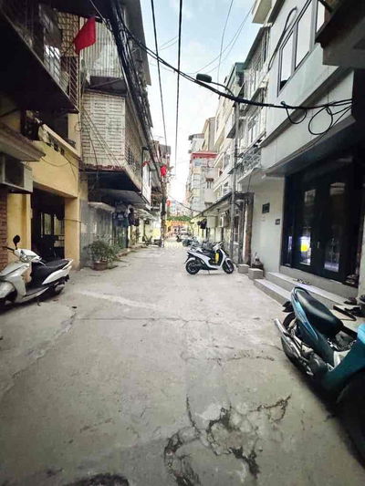 Bán Nhà Hồ Tùng Mậu 50m ô tô vào nhà