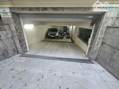 Trần Thái Tông, DT 236M2x4T, MT 29M, giá 127 tỷ LÔ GÓC, BỀ THẾ, VỈA HÈ CÂY XANH