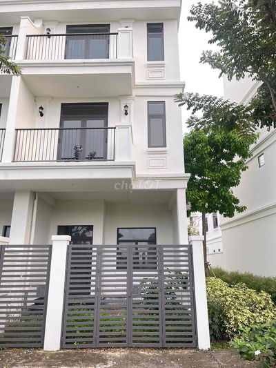 Nhà phố mảng xanh La Vida Vũng Tàu view thiên nhiên