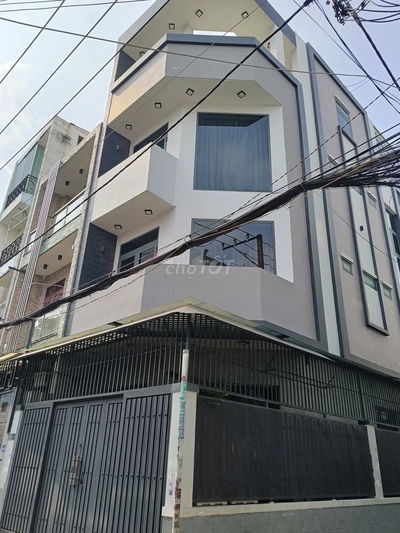 BÁN NHÀ LÔ GÓC TRỊNH ĐÌNH TRỌNG PHÚ TRUNG TÂN PHÚ HXH 5 TẦNG 9.9T TL