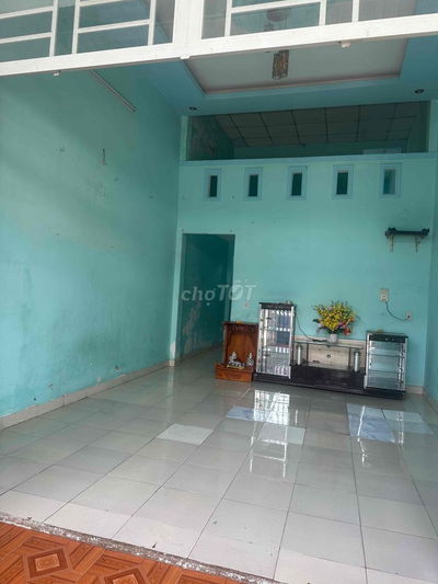 bán nhà sổ chung công chứng vi bằng , 4*16m , tvh, tân uyên bình dương