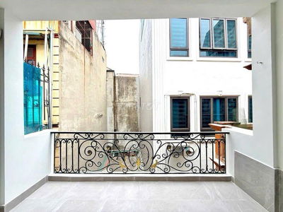 PHÂN LÔ QUÂN ĐỘI -LÔ GÓC 3 MẶT NGÕ - TRƯỚC NHÀ Ô TÔ TRÁNH - NGÕ THÔNG