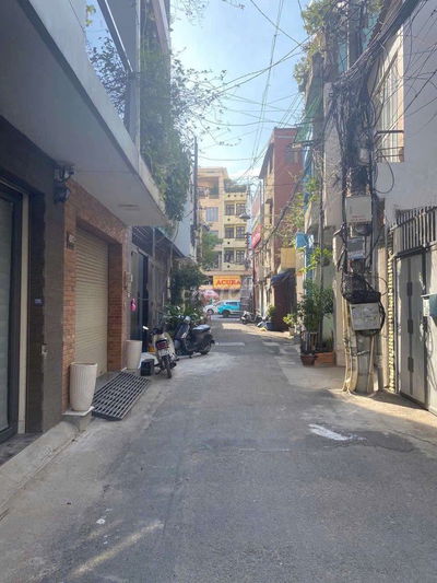 Cho thuê nhà đg.trần văn đang.p9.q3