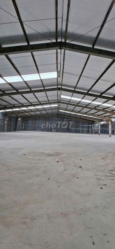 CHO THUÊ XƯỞNG 5000M = 180 TRIỆU