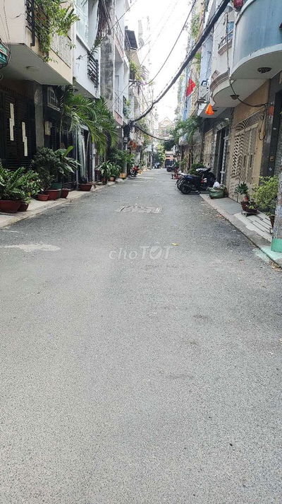 Cho thuê HXH Trệt Lầu Phan Văn Trị _ OTo Để trong nhà