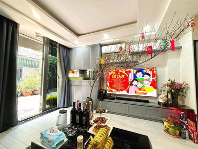 NHÀ MỚI ĐẸP FULL NỘI THẤT HXH 1/ LÊ VĂN SỸ,P2 TÂN BÌNH