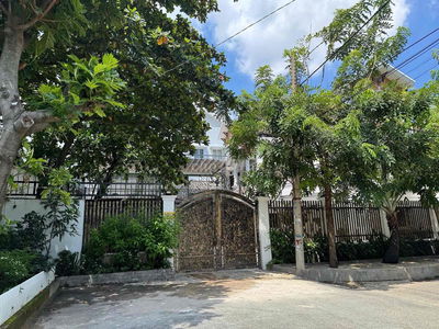 Cho Thuê Villa 204/13 Nguyễn Văn Hưởng Phường Thảo Điền Quận 2