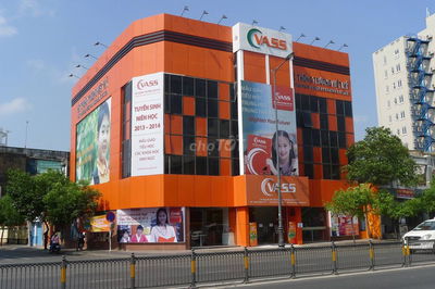 Cho thuê góc 2 mặt tiền Số 143 Nguyễn Văn Trỗi, Phú Nhuận, DT: 18x30m