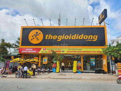 Cho thuê nhà mặt tiền Đường 3/2, Phường 14, Quận 10. DT: 10x20m