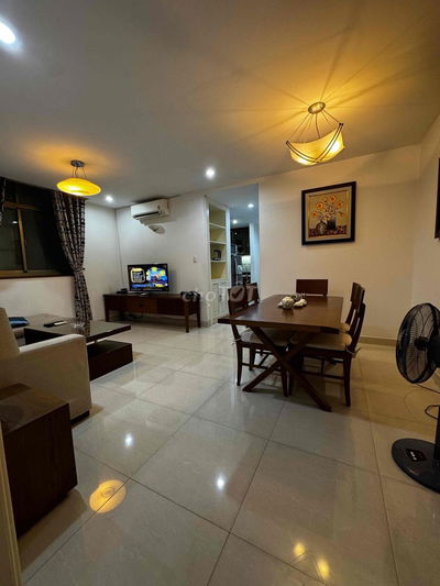 Chung Cư Quận 3  , 81m2 giá 15tr 2pn 2wc
