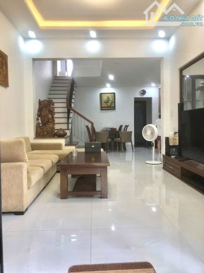 BÁN NHÀ ĐẸP 2 TẦNG KHUÊ TRUNg CẨM LỆ 110M2  CHỈ 6 TỶ HƠN