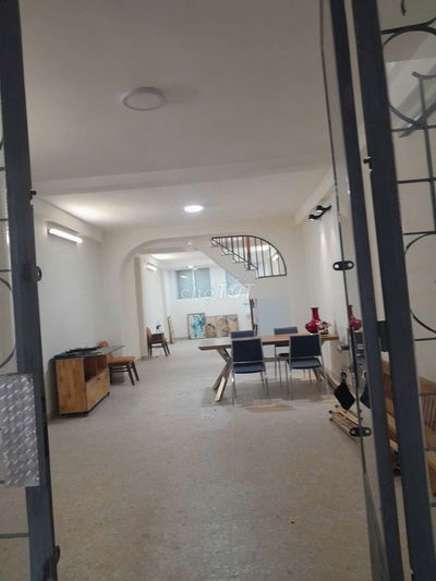 CHO THUÊ NHÀ MỚI ĐẸP, MẶT TIỀN NGUYỄN VĂN CÔNG (TRỆT LẦU 4X25) HÈ RỘNG