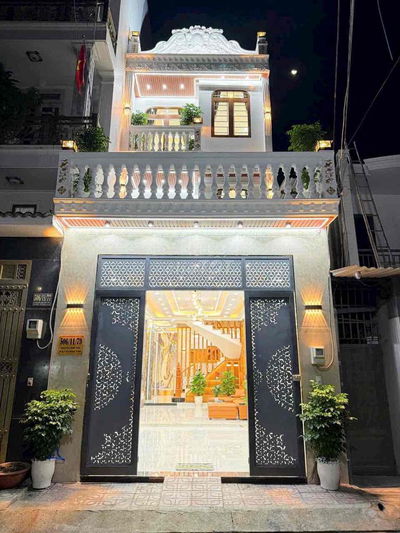 BÁN CĂN NHÀ PHỐ .TỌA LẠC TẠI PHƯỜNG TÂN THỚI HIỆP Q12 🏠Cần bá