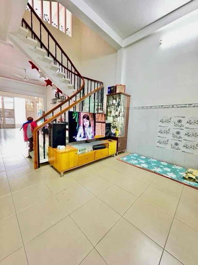 Bán nhà  Khu Nam Hùng Vương hẻm xe tải 2 tầng  80m2 giá chỉ 6.5 tỷ