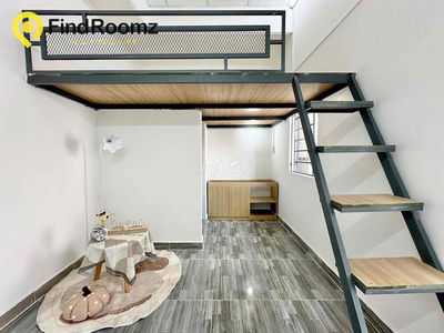 DUPLEX CỬA SỔ TRỜI GẦN CÔNG VIÊN LÀNG HOA