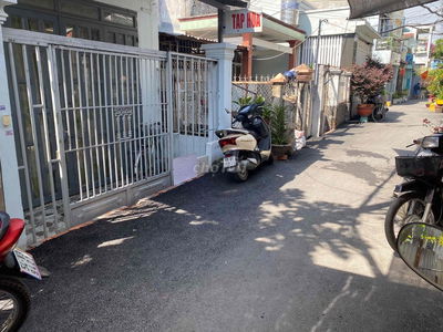 Nhà cấp 4, hẻm xe hơi 417 Quang Trung